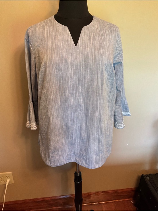 Westbound Tops - Westbound 100% cotton Lt Blue Split Neck Tunic embroidered 3/4 bell sleeve